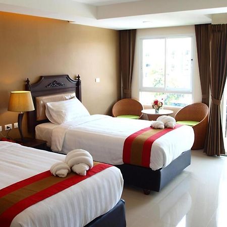 V Residence Pattaya Extérieur photo