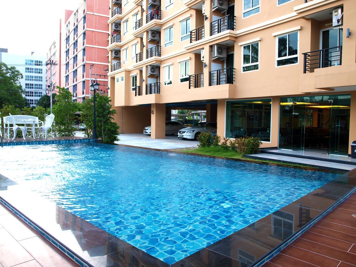 V Residence Pattaya Extérieur photo