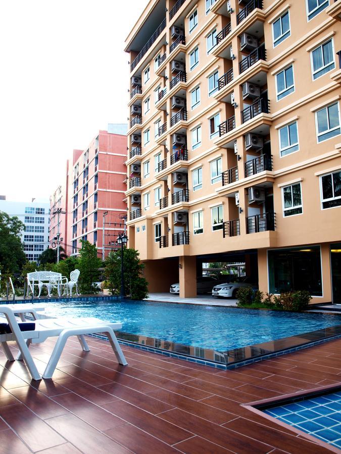 V Residence Pattaya Extérieur photo