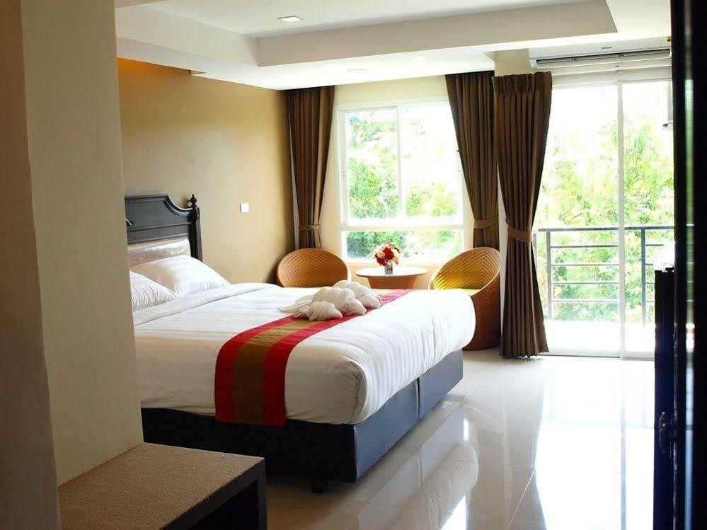 V Residence Pattaya Extérieur photo