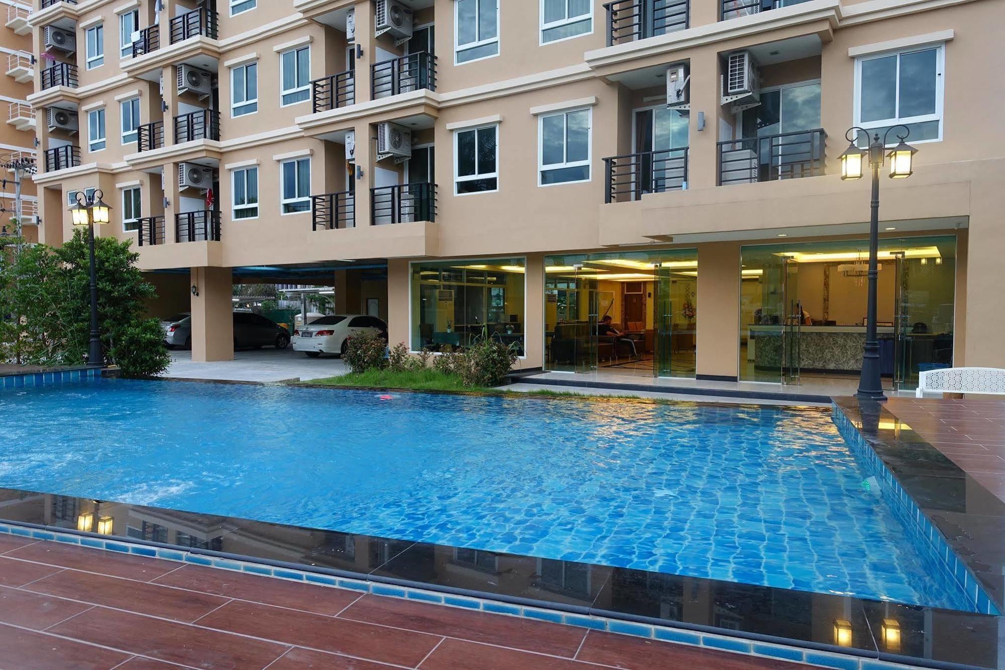 V Residence Pattaya Extérieur photo