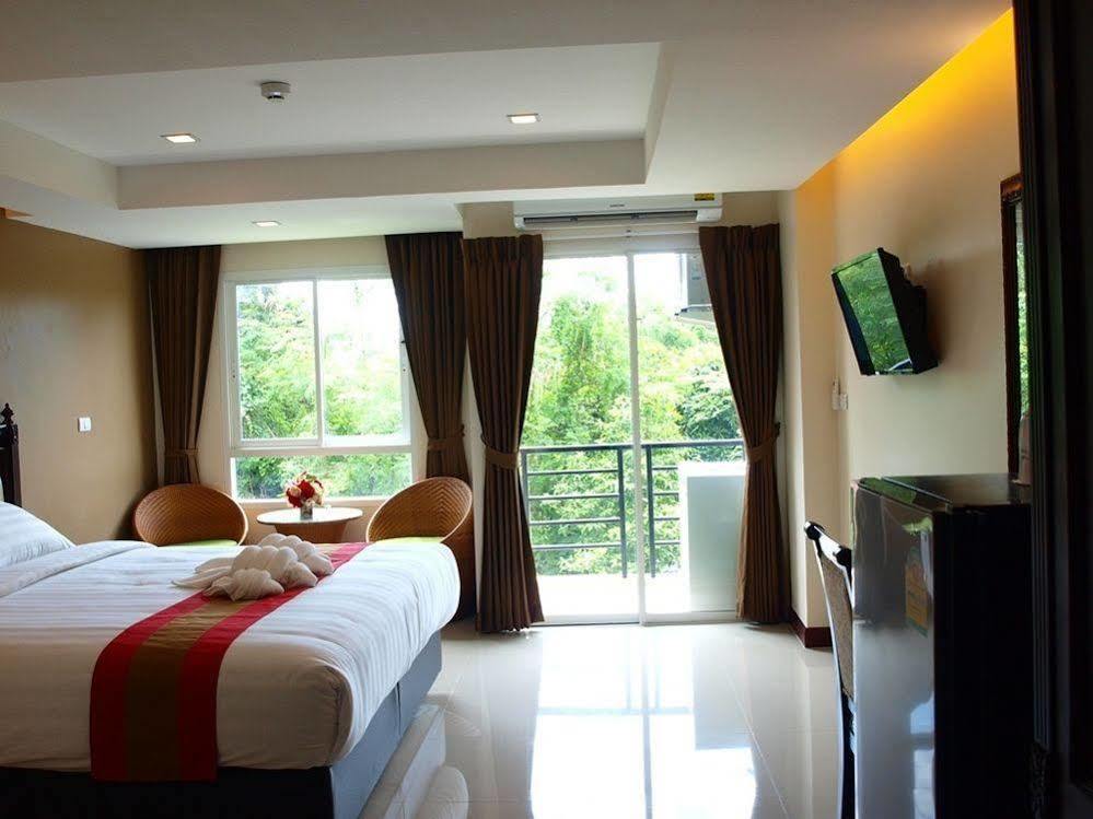 V Residence Pattaya Extérieur photo