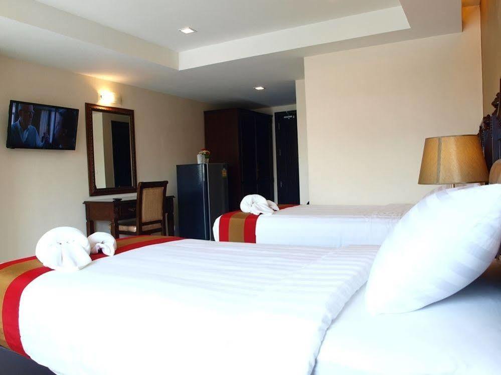 V Residence Pattaya Extérieur photo