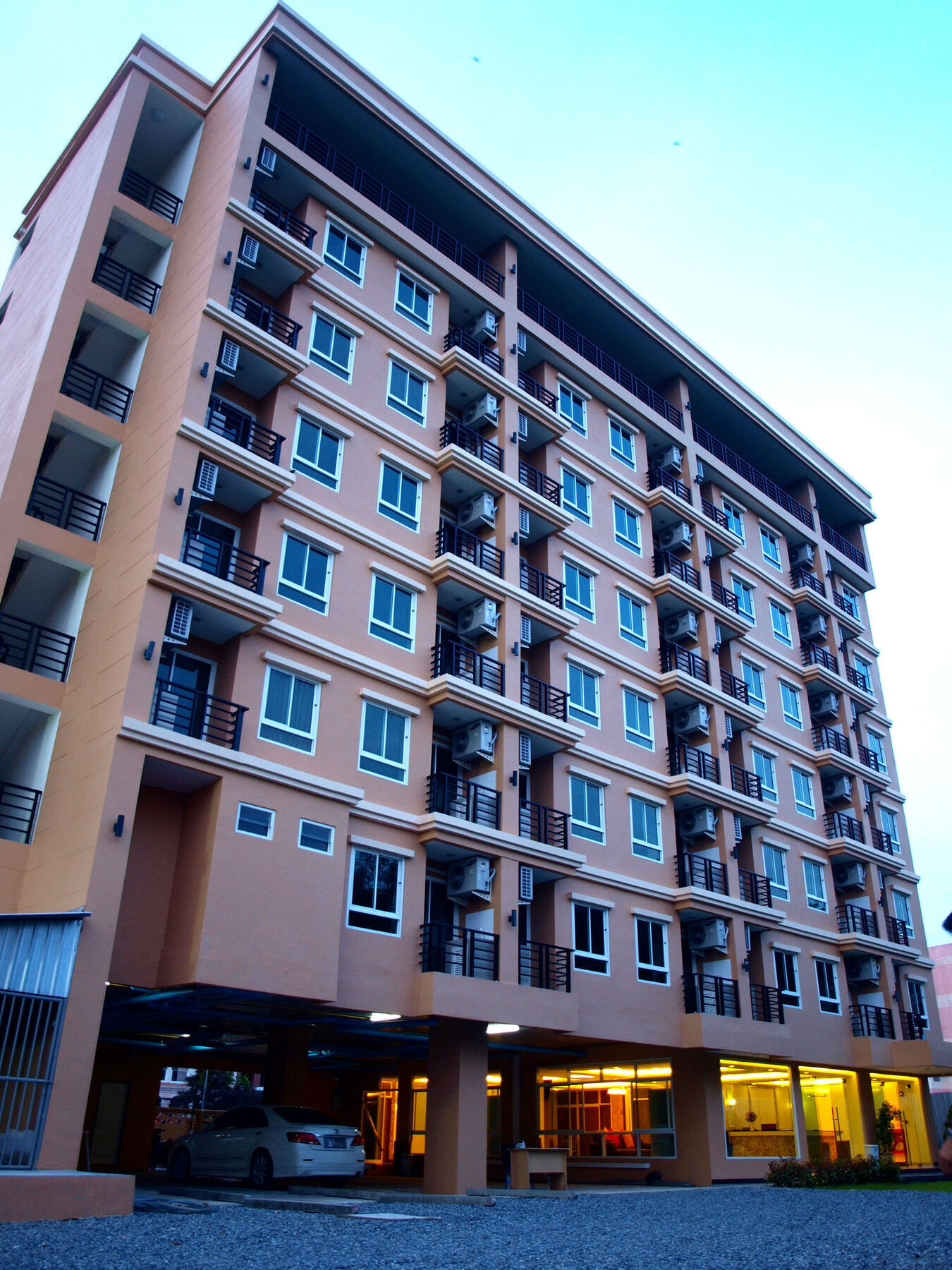 V Residence Pattaya Extérieur photo