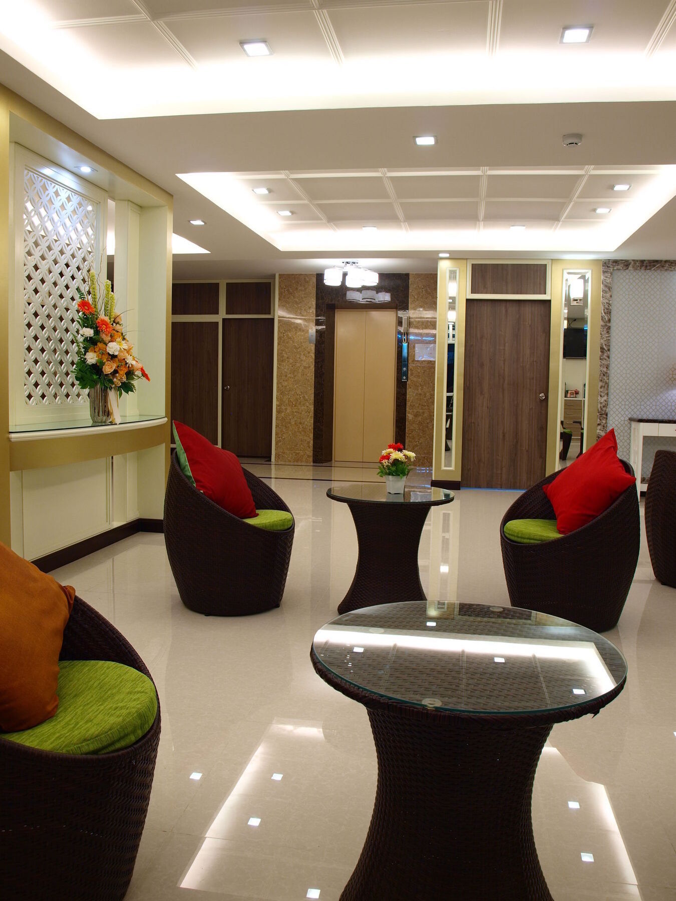 V Residence Pattaya Extérieur photo