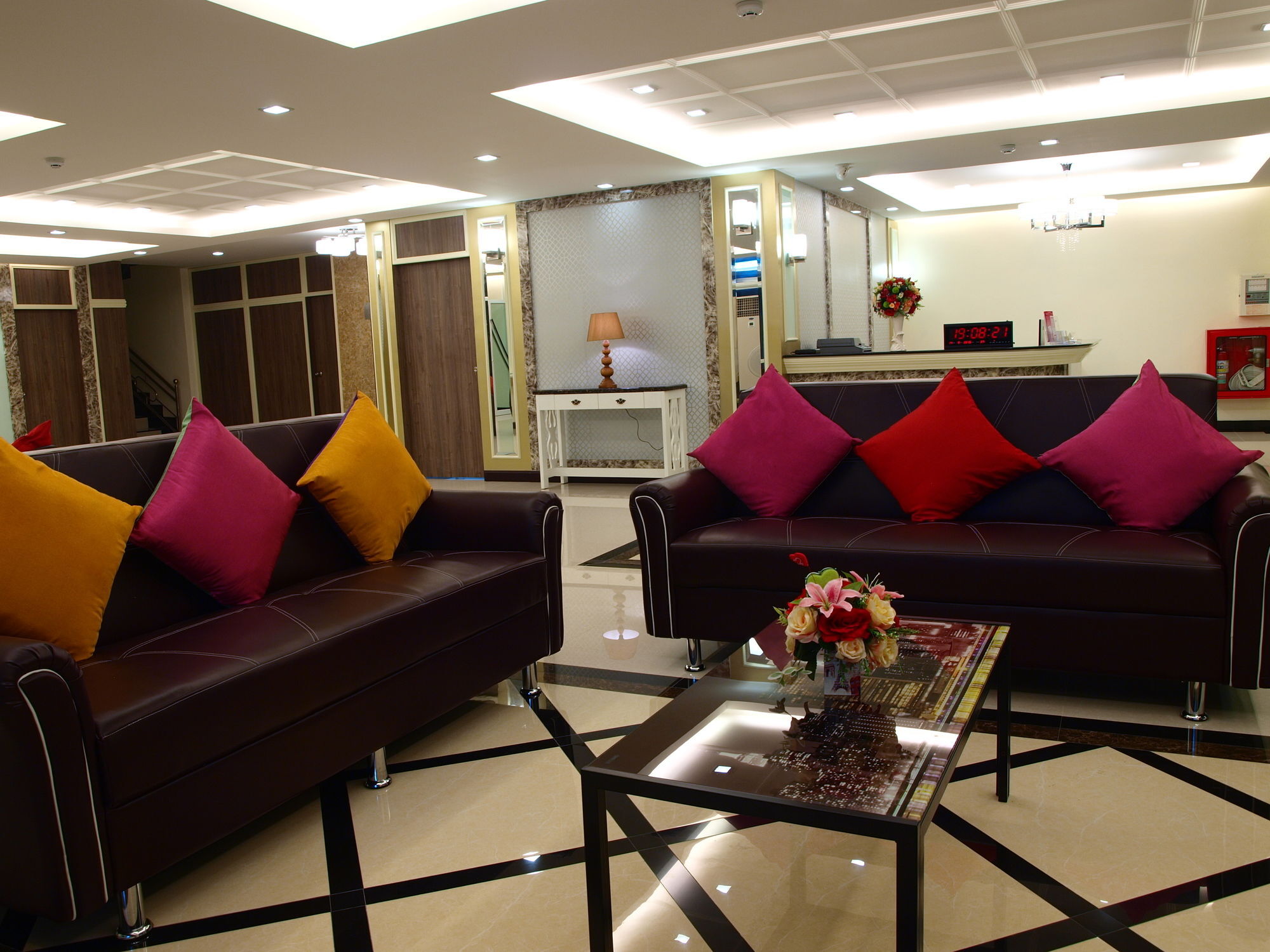 V Residence Pattaya Extérieur photo
