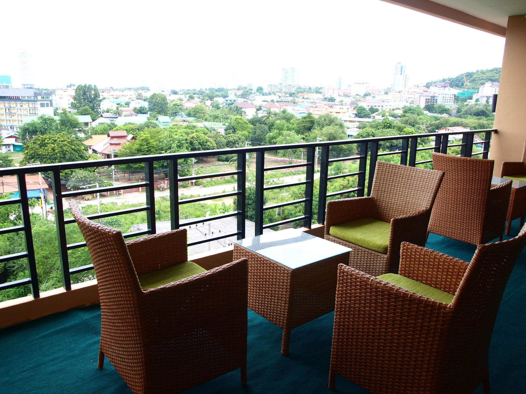 V Residence Pattaya Extérieur photo