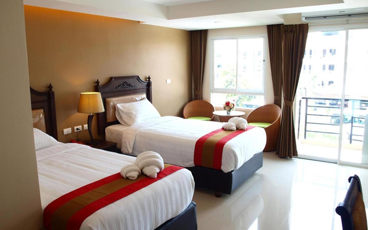 V Residence Pattaya Extérieur photo